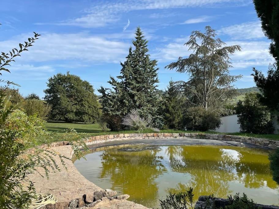 Gite Seccotine Saint-Mard-de-Vaux Экстерьер фото